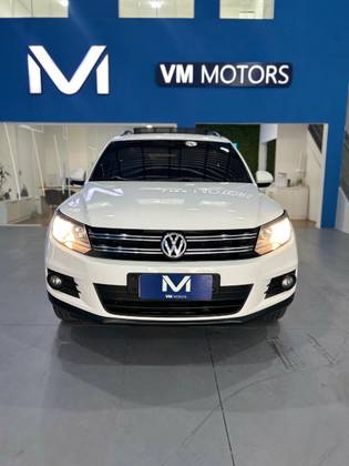 VOLKSWAGEN TIGUAN 1.4 TSI 16V TURBO GASOLINA 4P DSG